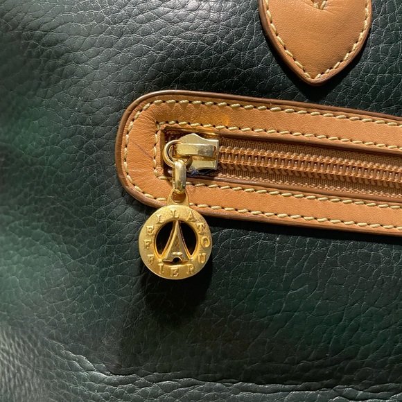 La Tour Eiffel 1887 Leather Handbag - Picture 7 of 16